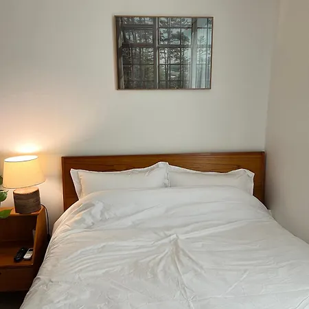 Aparthotel Easy Access To Metro